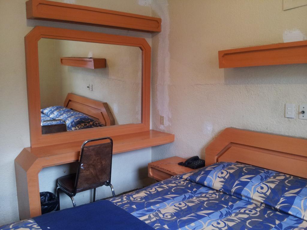 Hotel Florida Mexico City Phòng bức ảnh